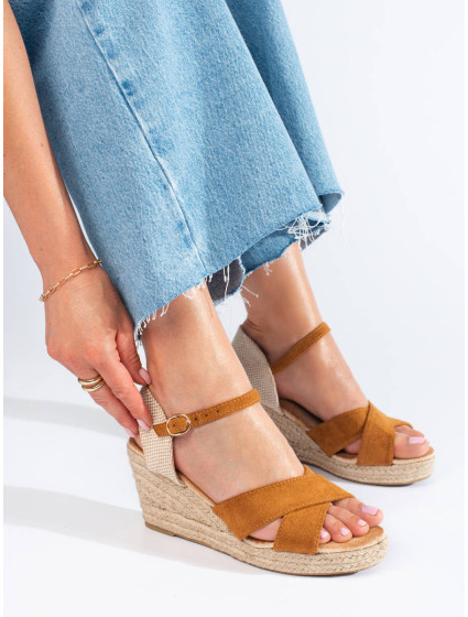 Trendy sandále dámske hnedé na kline