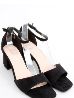 Sandály na podpatku model 17283589 - Inello