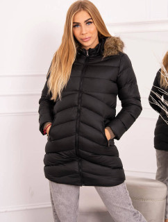Prošívaná zimní bunda s kapucí a kožešinou černá