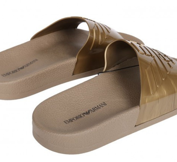 Pantofle model 7456203 zlatá - Emporio Armani