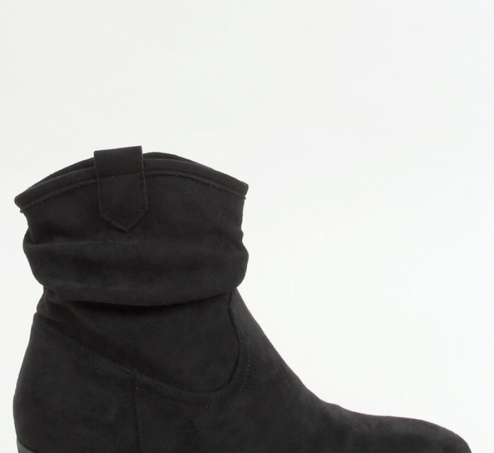 Dámské kotníkové boty na podpatku model 16719061 - Inello