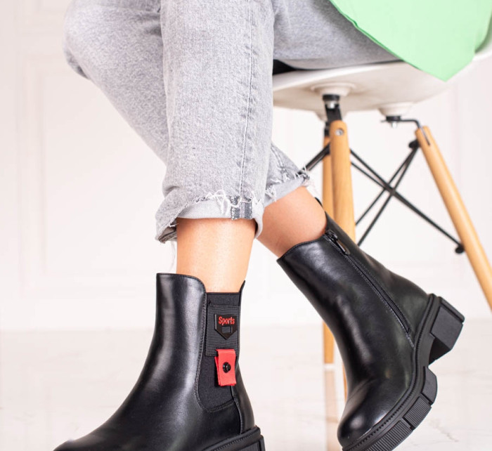 Moderní dámské černé  kotníčkové boty na plochém podpatku