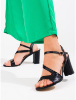 Dizajnové dámske čierne sandále na širokom podpätku