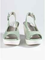 Moderní  sandály zelené dámské na klínku