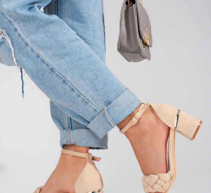 Designové dámské  sandály hnědé na širokém podpatku