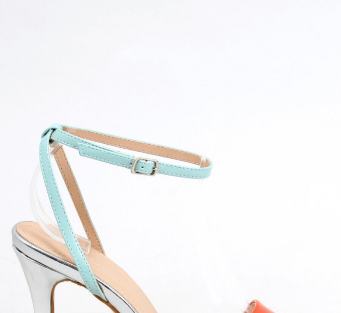 Sandály na podpatku model 17395427 - Inello