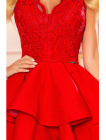 červené dámské šaty s krajkovým výstřihem model 14615442 - numoco