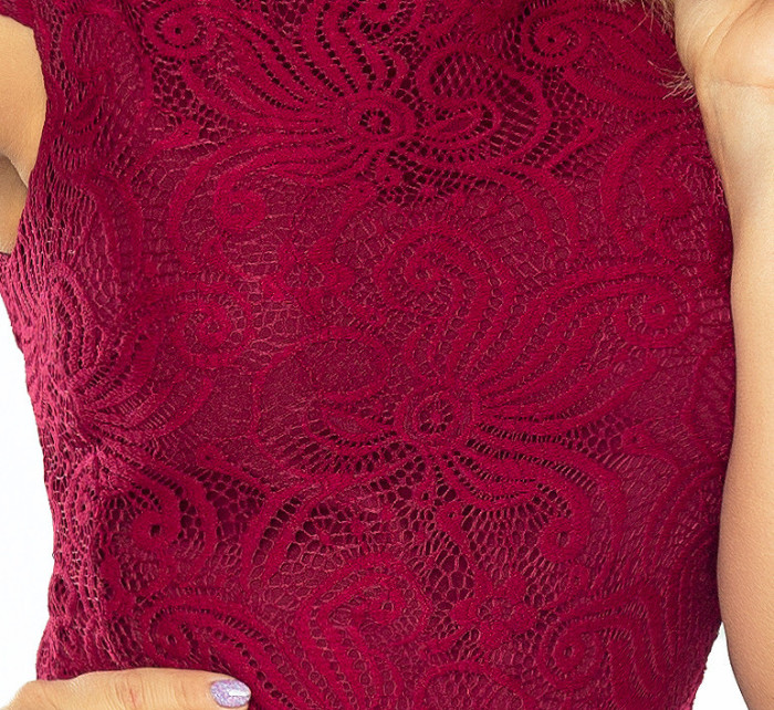 Rozšířené šaty s krajkou v bordó barvě model 5488747 - numoco