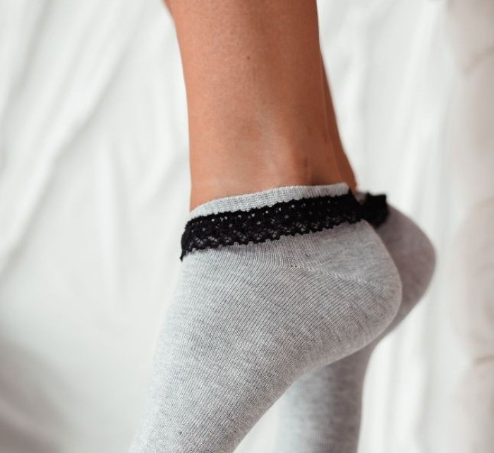 Dámské ponožky s krajkou model 19323740 - Milena