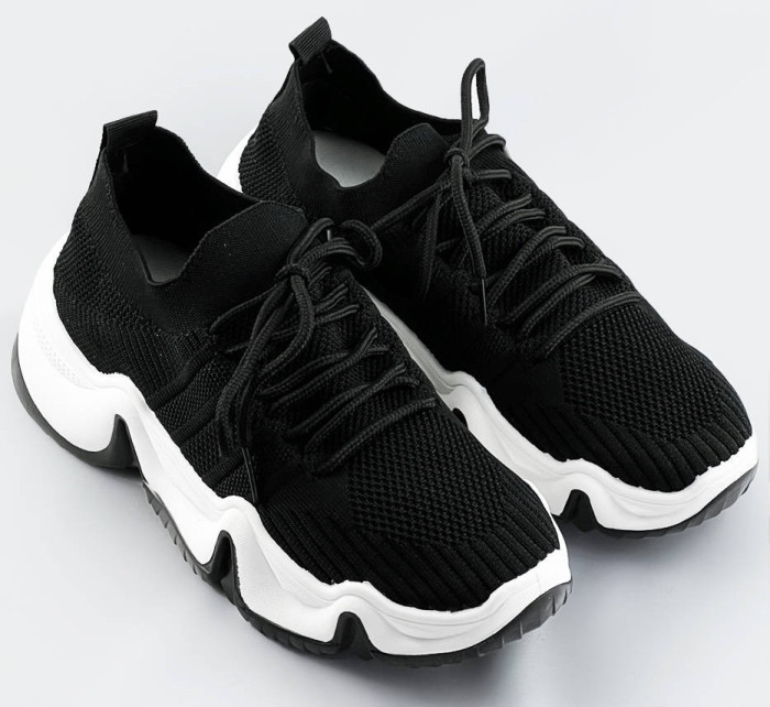 Čierne tenisky sneakers s bielou podrážkou (XA055)