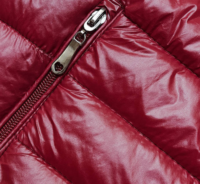 Tmavě červená prošívaná dámská bunda se stojáčkem (16M9108-06)