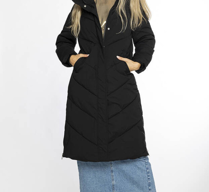 Jednoduchá černá dámská zimní bunda s kapucí model 19382361 - Ann Gissy