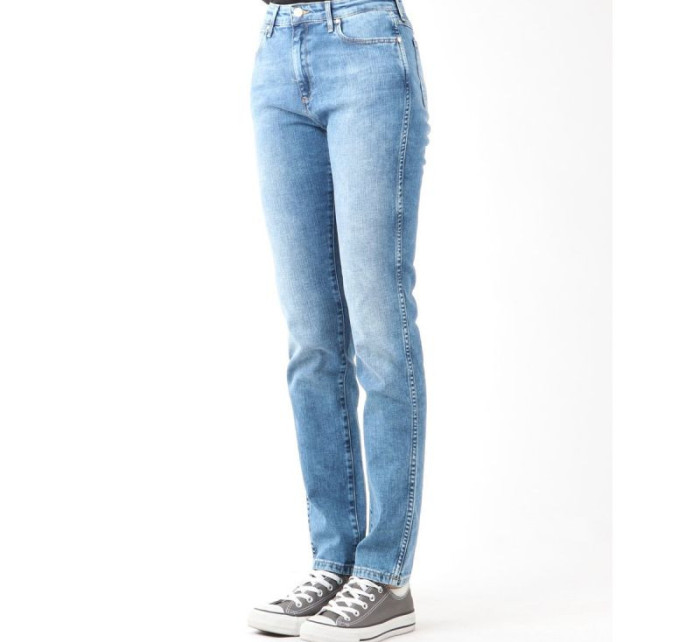 Dámske džínsy Wrangler Boyfriend Jeans Best Blue W W27M9194O