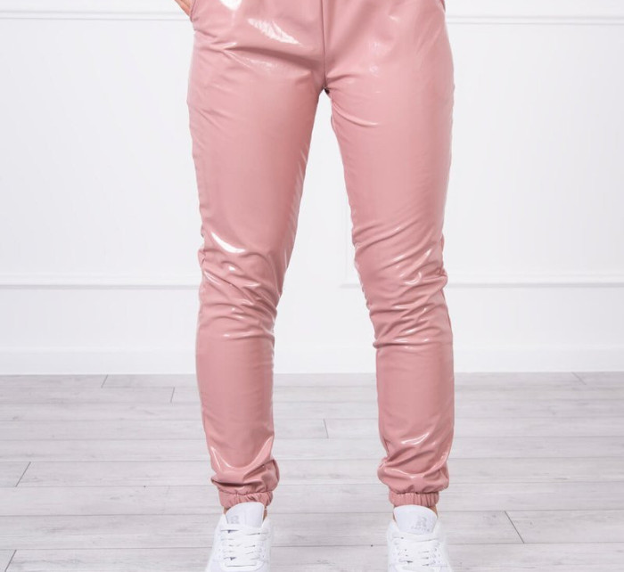 model 18745576 velurové kalhoty tmavě růžové - K-Fashion