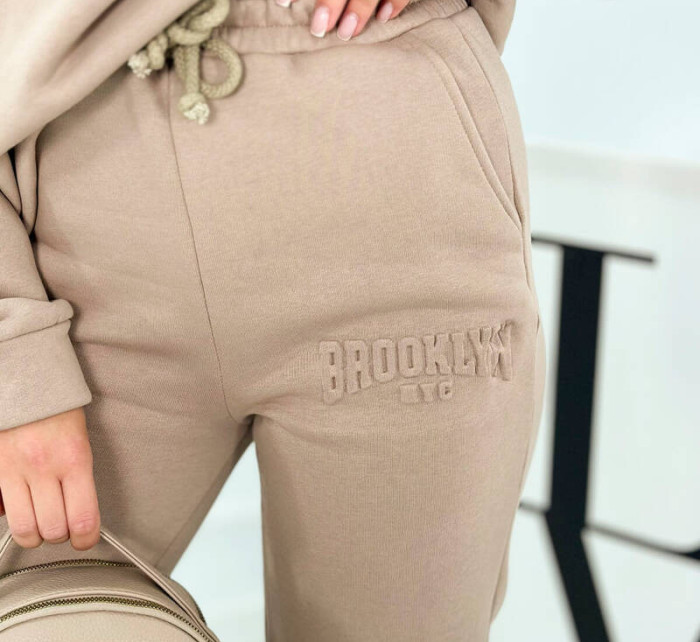 Izolovaná bavlněná souprava, mikina + kalhotami Brooklyn tmavě béžová
