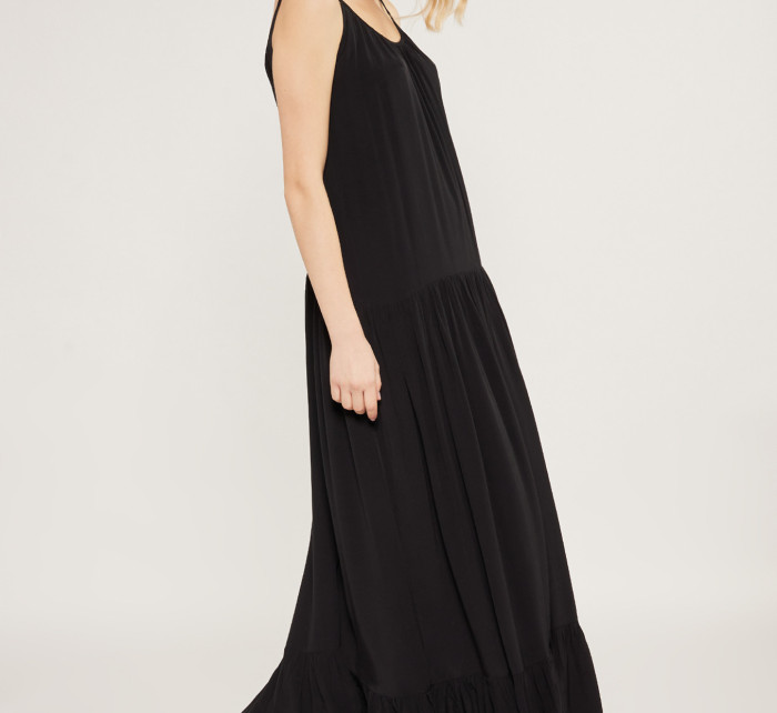 Monnari Šaty Maxi šaty s ležérním střihem černé